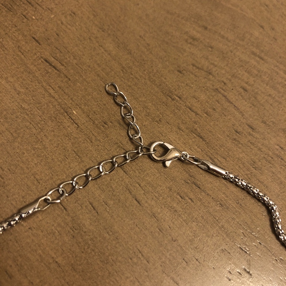 Elegant Silver Tone and Faux Turquoise Necklace - Picture 6 of 9